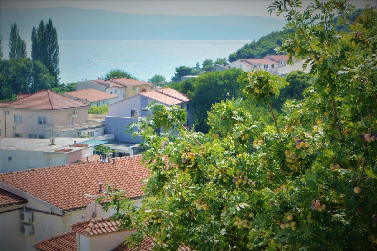 Apartmani Mate Omis Exterior photo